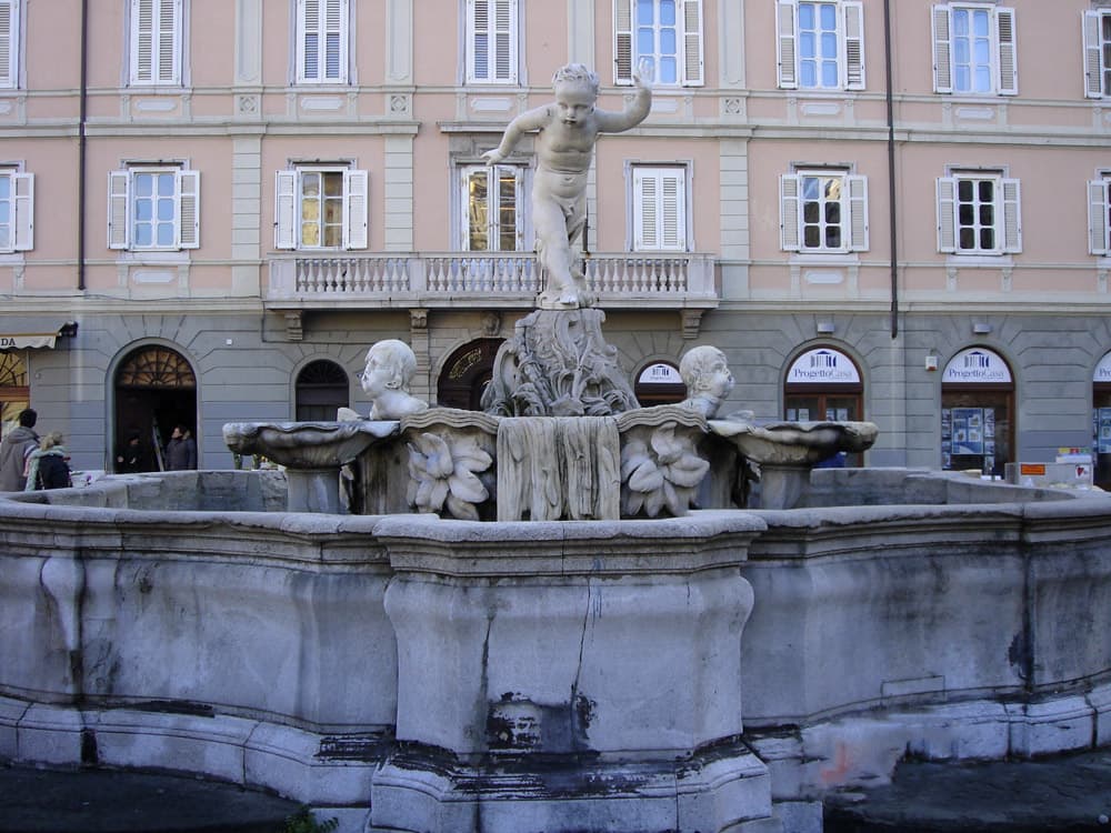 Ponterosso, Trieste